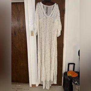 Laced maternity dress